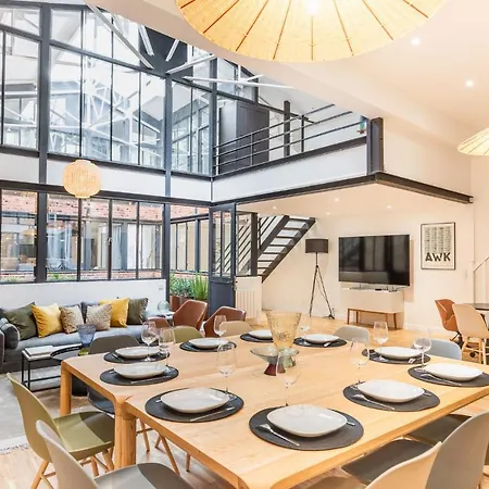 Fantastic Architect Loft - 10 Guests - Near Metro شقة *