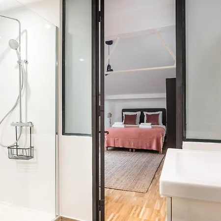 Fantastic Architect Loft - 10 Guests - Near Metro شقة باريس
