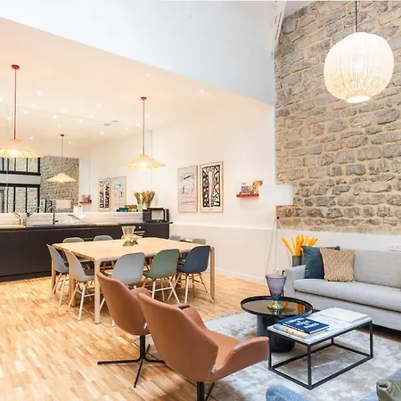 Fantastic Architect Loft For 10 Guests Near Metro 公寓