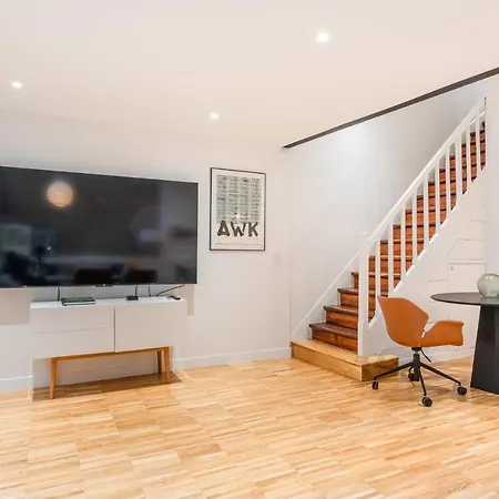 Fantastic Architect Loft For 10 Guests Near Metro *
