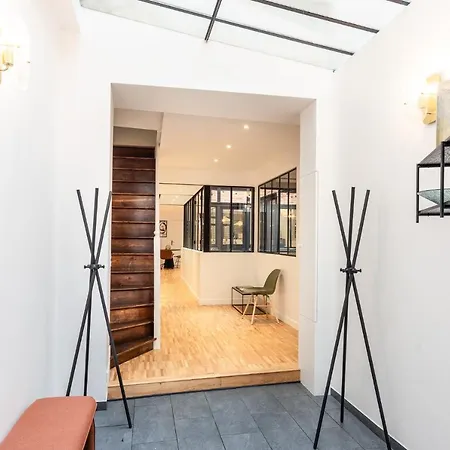 Fantastic Architect Loft For 10 Guests Near Metro